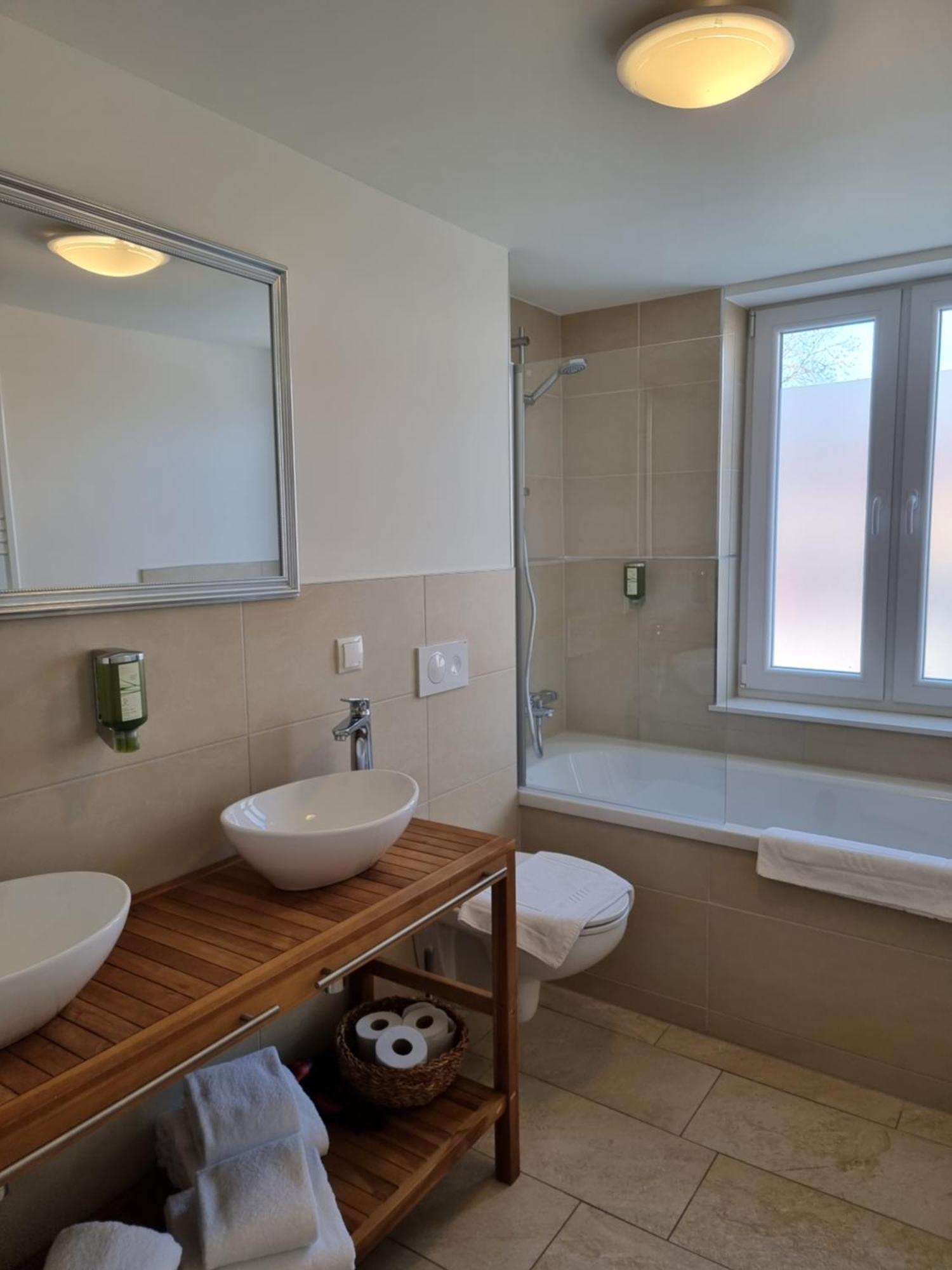 Hotel Burg Wanzleben Dış mekan fotoğraf